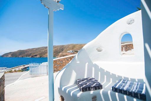 The Big Blue Hotel Ormos Aigialis Bagian luar foto